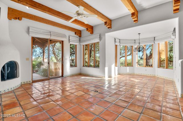 7185 E Desert Moon Loop, Tucson, AZ 85750