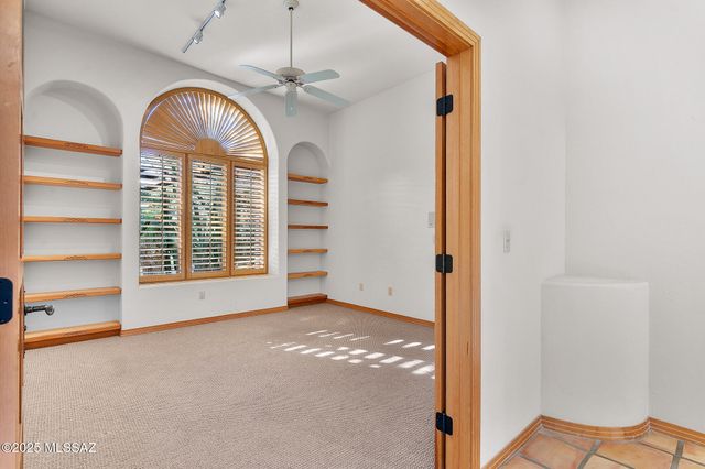 7185 E Desert Moon Loop, Tucson, AZ 85750