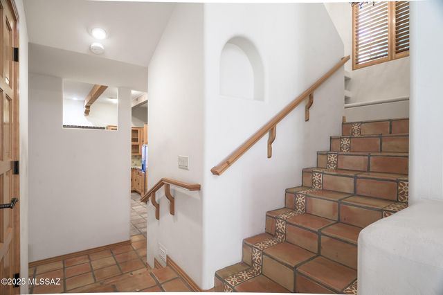 7185 E Desert Moon Loop, Tucson, AZ 85750