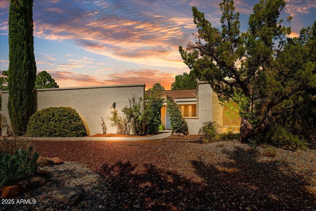 90 Doodlebug Road, Sedona, AZ 86336