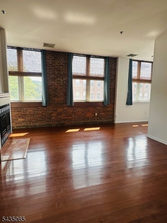 240 Main St Unit 303 303, Little Falls Twp., NJ 07424 — photo 2
