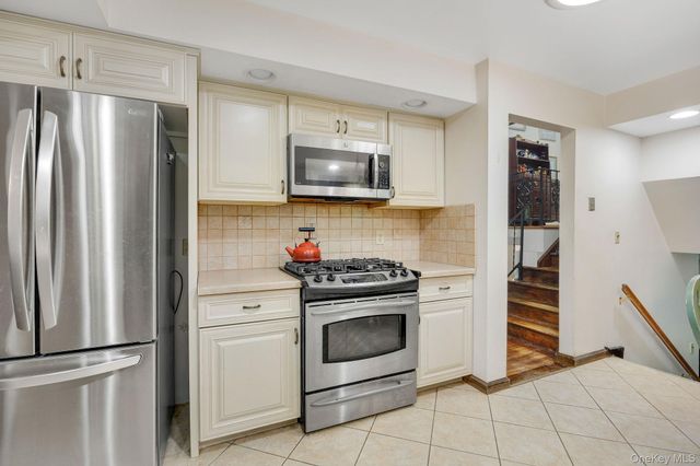 1007 Haverstraw Road, Suffern, NY 10901