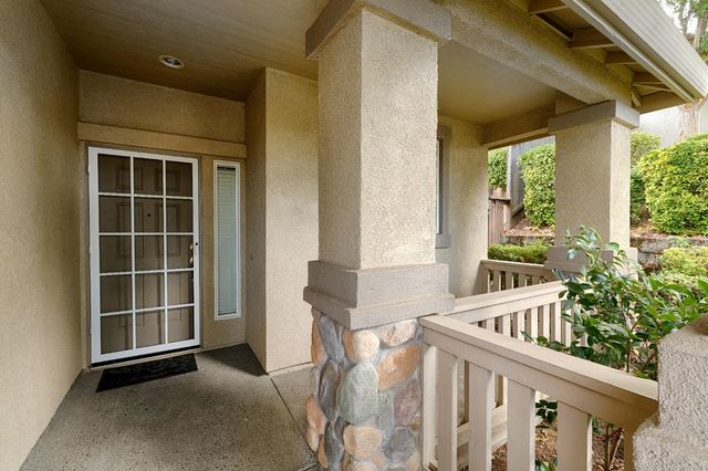3005 Chimney Ct, Rocklin, CA 95765
