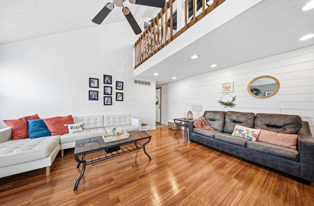 4335 Bear Tooth Court, Columbus, OH 43230