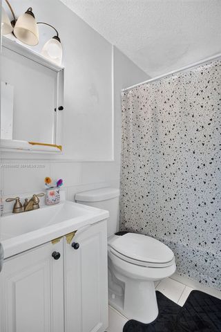 2422 NW 55th Terrace, Lauderhill, FL 33313