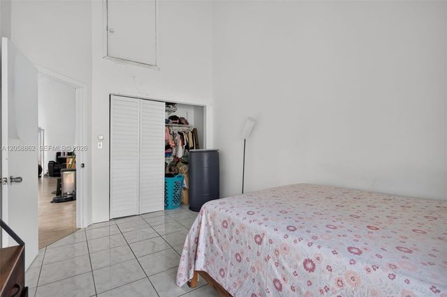 2422 NW 55th Terrace, Lauderhill, FL 33313