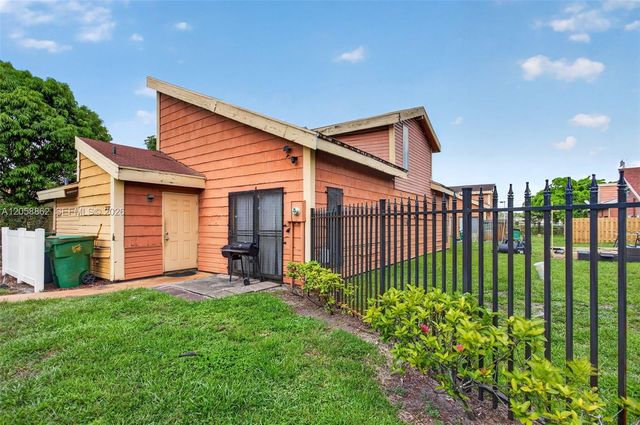 2422 NW 55th Terrace, Lauderhill, FL 33313