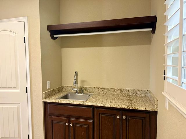 1965 NE 451, Andrews, TX 79714