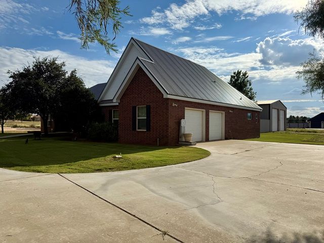 1965 NE 451, Andrews, TX 79714