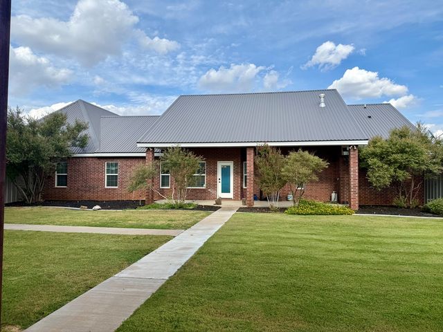 1965 NE 451, Andrews, TX 79714