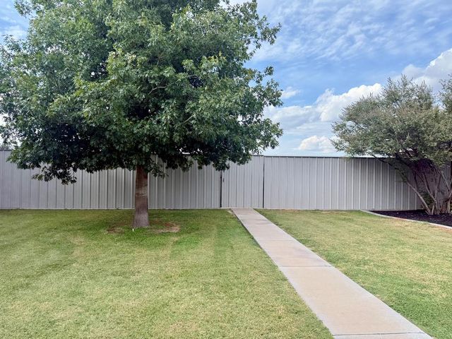 1965 NE 451, Andrews, TX 79714