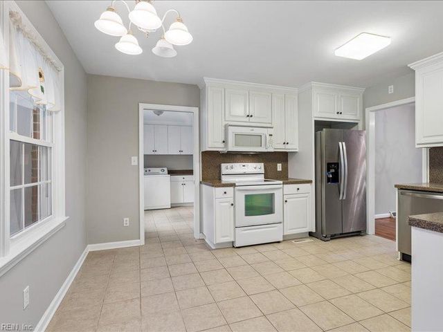 7276 Woody RD, Gloucester, VA 23061