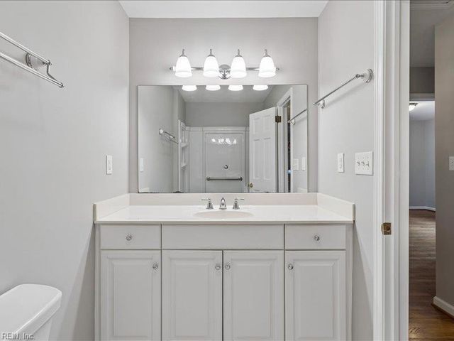 7276 Woody RD, Gloucester, VA 23061