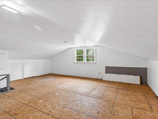 7276 Woody RD, Gloucester, VA 23061