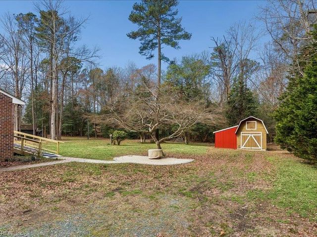 7276 Woody RD, Gloucester, VA 23061