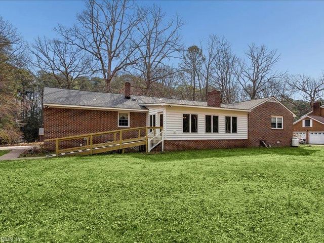 7276 Woody RD, Gloucester, VA 23061