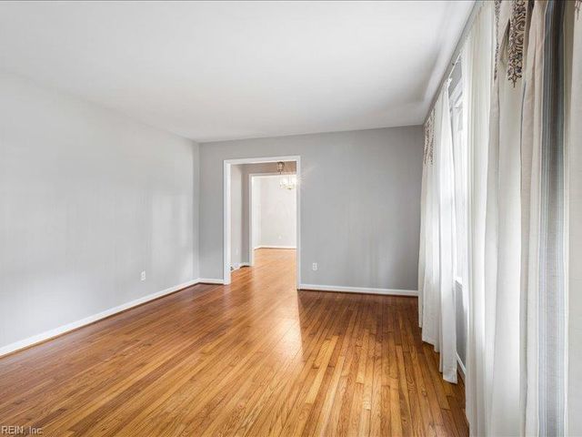 7276 Woody RD, Gloucester, VA 23061