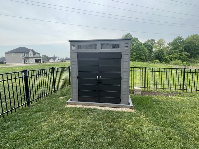 1437 Citadel Dr, Clarksville, TN 37042