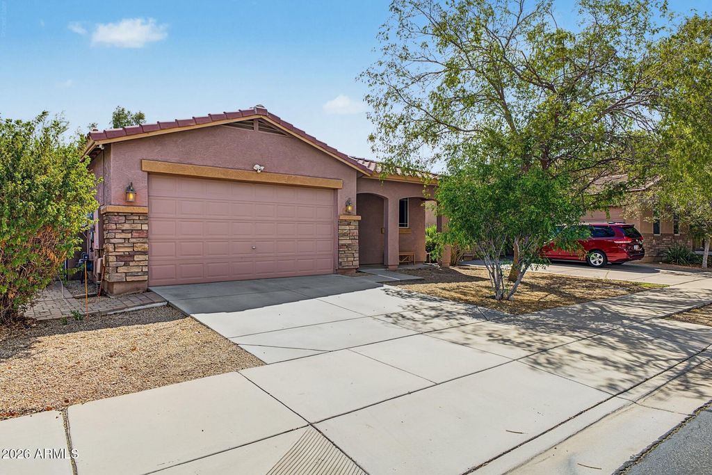 17367 W ADAMS Street, Goodyear, AZ 85338 — photo 2