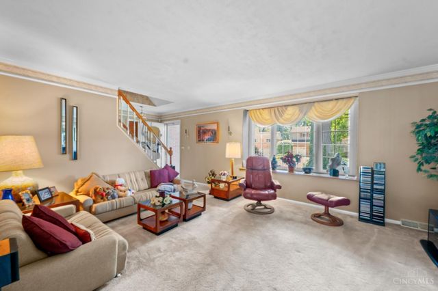 5468 Bellfield Lane, Cincinnati, OH 45238