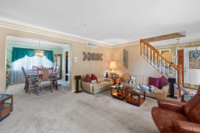 5468 Bellfield Lane, Cincinnati, OH 45238