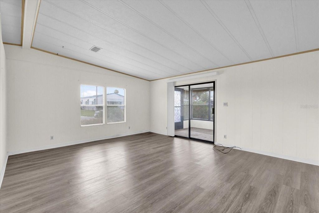 Image 12 of property listing at 415 S TIMBER TRAIL, Wildwood, FL 34785