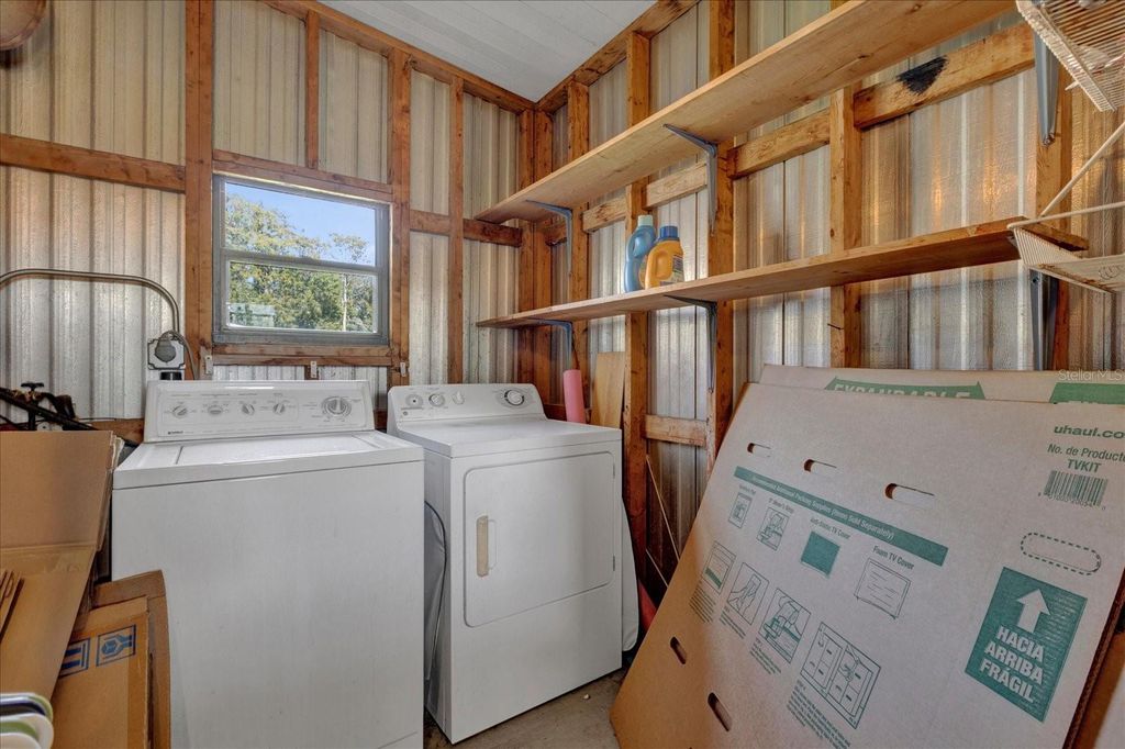 Image 15 of property listing at 415 S TIMBER TRAIL, Wildwood, FL 34785