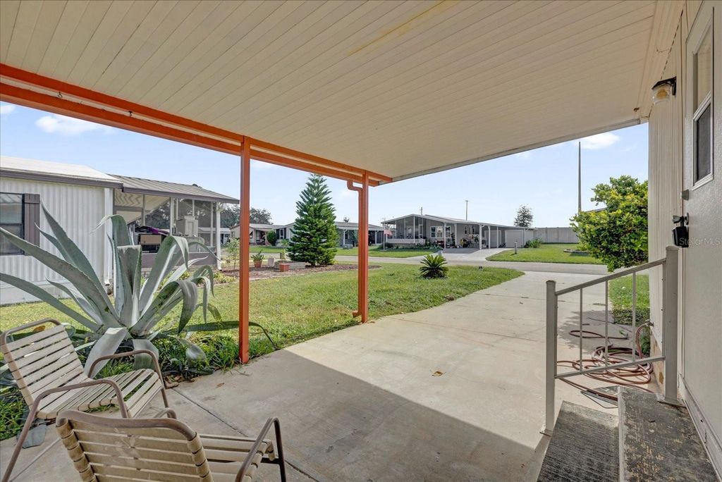 Image 24 of property listing at 415 S TIMBER TRAIL, Wildwood, FL 34785