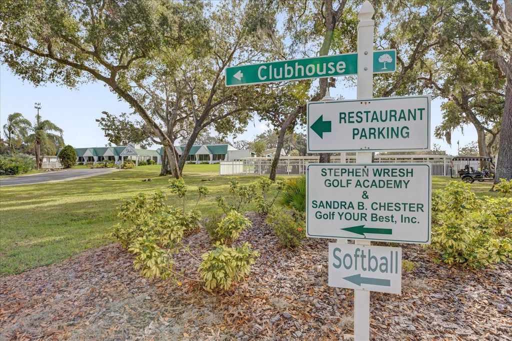 Image 33 of property listing at 415 S TIMBER TRAIL, Wildwood, FL 34785