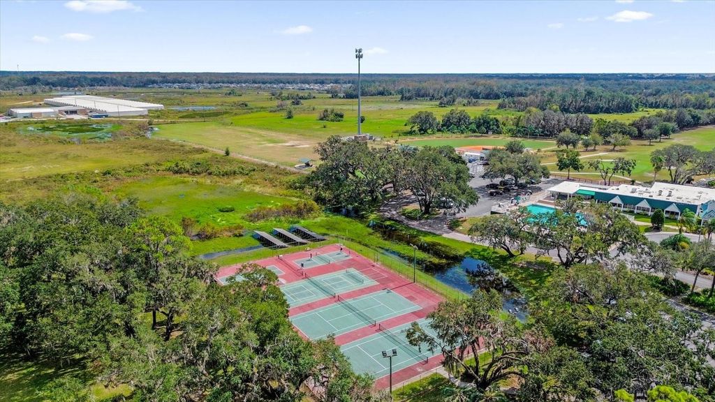 Image 41 of property listing at 415 S TIMBER TRAIL, Wildwood, FL 34785