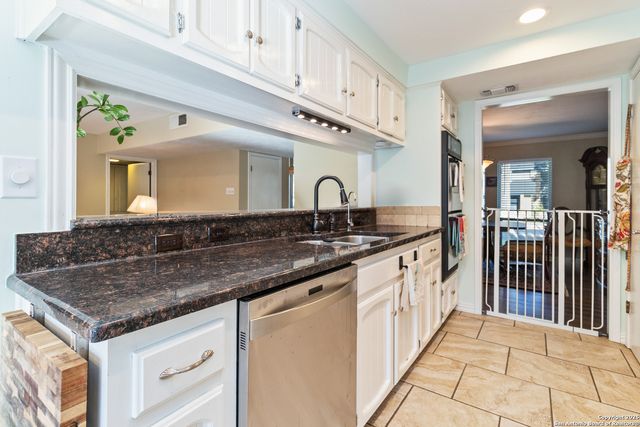 1006 Arizona Ash, San Antonio, TX 78232