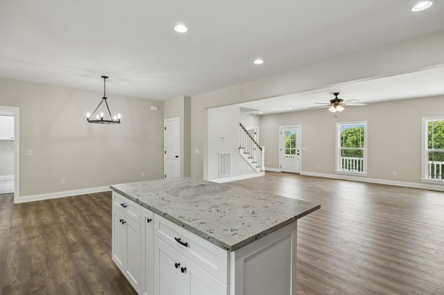 156 Lisa Drive, Gordonsville, TN 38563