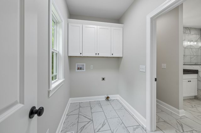 156 Lisa Drive, Gordonsville, TN 38563