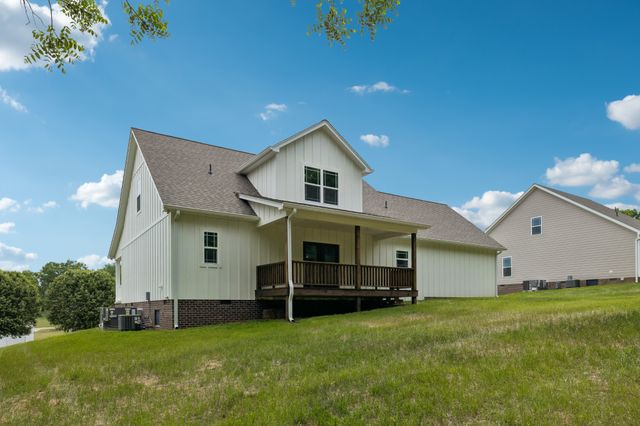 156 Lisa Drive, Gordonsville, TN 38563