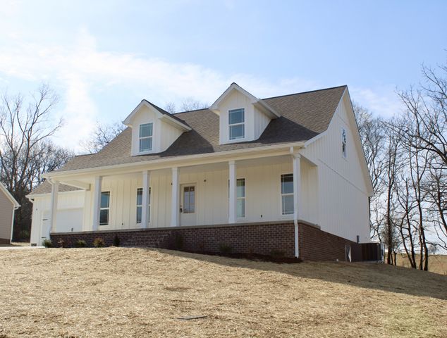 156 Lisa Drive, Gordonsville, TN 38563