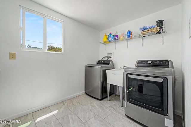 11025 W Cherry Hills Drive W, Sun City, AZ 85351