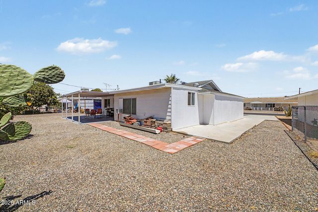 11025 W Cherry Hills Drive W, Sun City, AZ 85351