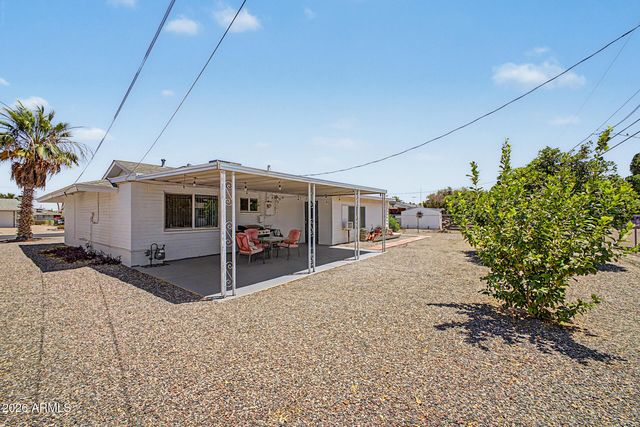 11025 W Cherry Hills Drive W, Sun City, AZ 85351
