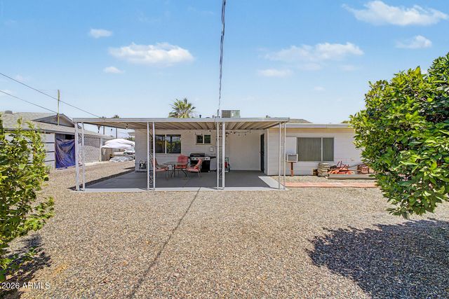 11025 W Cherry Hills Drive W, Sun City, AZ 85351
