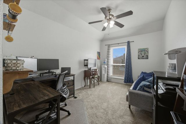 322 Sweet Leaf Lane, Lake Dallas, TX 75065