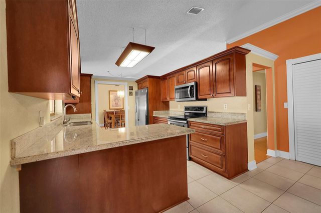 8321 NW 52 Street, Lauderhill, FL 33351