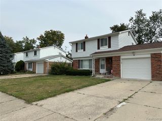 29640 Marshall Street, Southfield, MI 48076