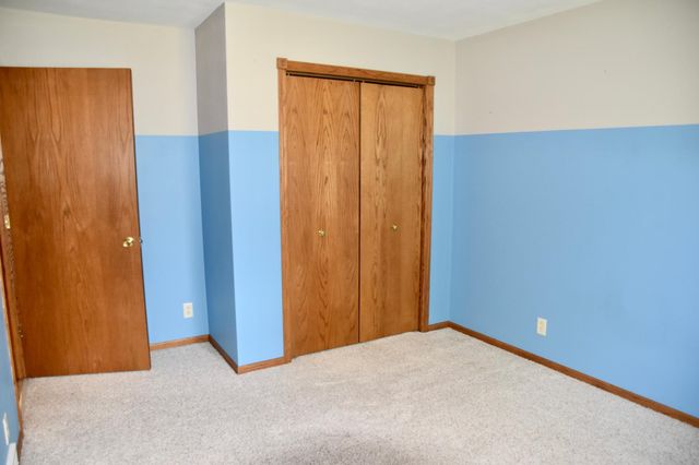 403 13th Avenue NE, Sibley, IA 51249