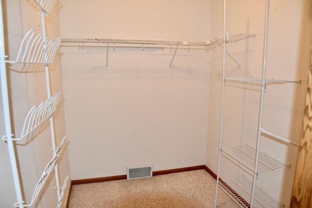 403 13th Avenue NE, Sibley, IA 51249