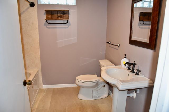 403 13th Avenue NE, Sibley, IA 51249