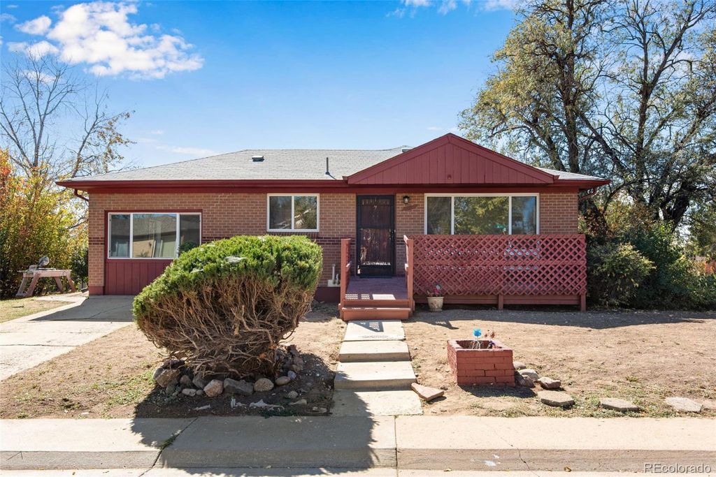 366 E 109th Avenue, Northglenn, CO 80233