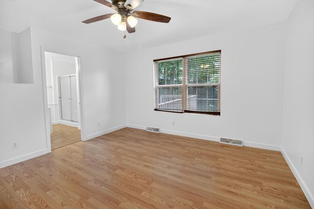 2902 YOKO CT, Columbia, MO 65202