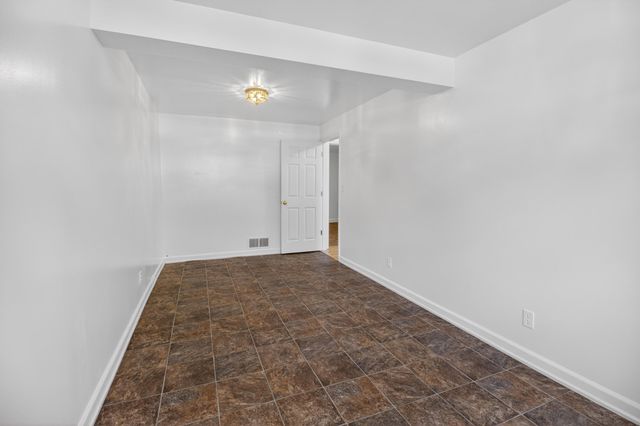 2902 YOKO CT, Columbia, MO 65202
