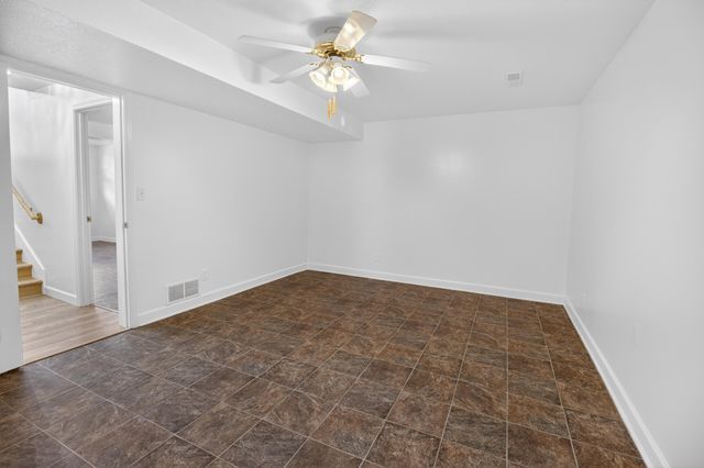 2902 YOKO CT, Columbia, MO 65202