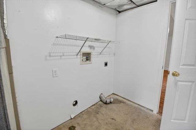 2902 YOKO CT, Columbia, MO 65202